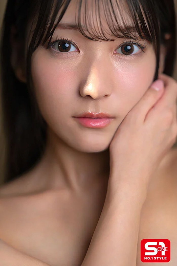 初美なのか　下品にとろける…超濃厚ベロベロチュウ唾液性交。